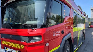 Ein Feuerwehrfahrzeug der Werkfeuerwehr Boehringer Ingelheim 