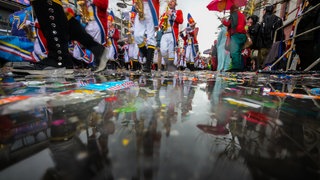 Das Wetter am Rosenmontag könnte 2026 regnerisch werden.