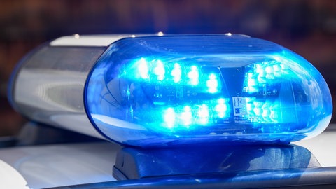 Polizeieinsatz in Mainz: Diebe klauen leeren Rucksack, vermuteten darin offenbar Gold. (Symbolbild)