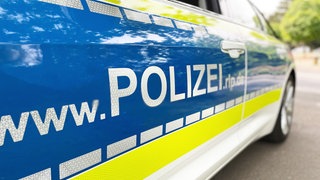 Unbekannte haben in Bad Sobernheim Gegenstände aus Bronze gestohlen. Die Polizei ermittelt. 