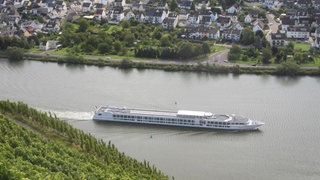 Flusskreuzfahrten auf der Mosel sind beliebt. Nach einem Einbruch während der Corona-Pandemie steigen die Zahlen jetzt wieder an. 