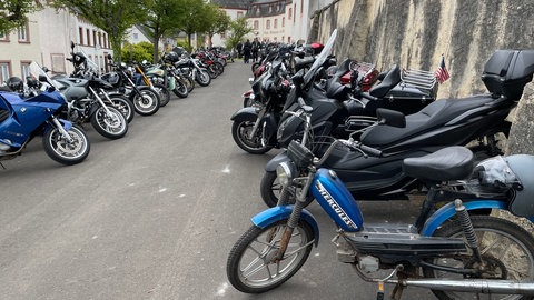 Die Motorradwallfahrt lockt viele Zweiradfahrer am Wochenende an.