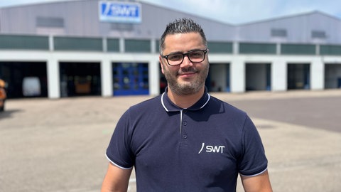 Jeton Maksuti kommt aus dem Kosovo und arbeitet als Busfahrer für die SWT. 