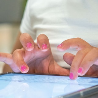 Weil er ein Kind genötigt und sexuell missbraucht haben soll, steht ein 24-jähriger Mann heute vor dem Amtsgericht Trier. 