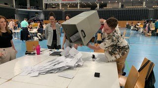 Auszählung in der Trierer SWT-Arena