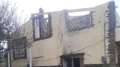 Der russische Angriffskrieg zerstört in der 25.000 Einwohner großen Stadt viele Gebäude.