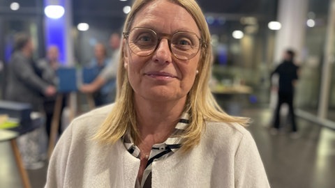Die Trierer Polizeipräsidentin Anja Rakowski hat zehn Bürgerinnen und Bürger für ihre Zivilcourage ausgezeichnet. 