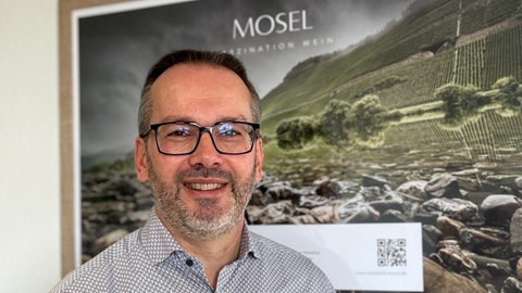 Ansgar Schmitz aus Trier ist Geschäftsführer der Moselweinwerbung. Der Verein vertritt viele Winzer von der Mosel auf der ProWein in Düsseldorf. 