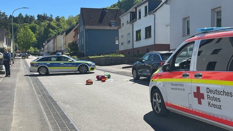 Frau durch Schüsse schwer verletzt - Tatverdächtiger tot