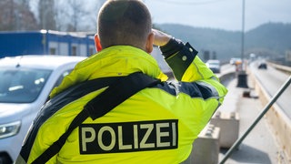 Experten sehen in den Grenzkontrollen nach Luxemburg reine Symbolpolitik, die mehr schadet als nützt.