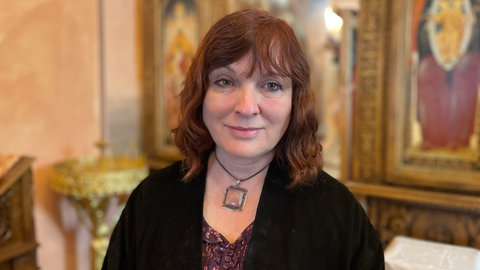 Elvira Kitnis kümmert sich im Klausener Kloster um die ukrainischen Geflüchteten. In den nächsten Jahren will sie dort ein offenes Pilgerzentrum für alle Religionen aufbauen. 