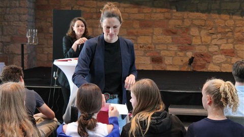 Johanna Schmid bei einem Workshop.