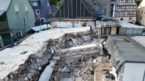 Ein Jahr nach dem Hoteleinsturz ist die "Reichsschenke" noch immer eine Baustelle. 
