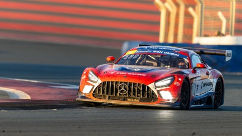 Der AMG Mercedes des Teams SMP bei einem Rennen in Abu Dhabi. Das Team gehört dem Putinnahen Oligarchen Boris Rotenberg.