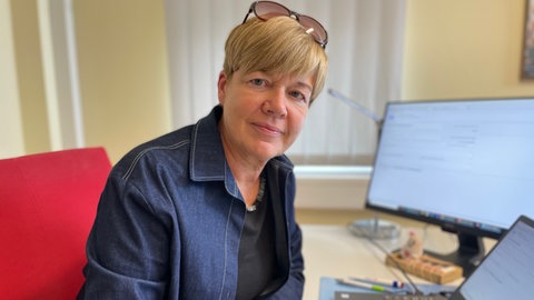 Schulleiterin Sigrid Schöpfer sagt, dass der Erfolg der Schüler ohne das Startchancen-Programm nicht möglich gewesen wäre.