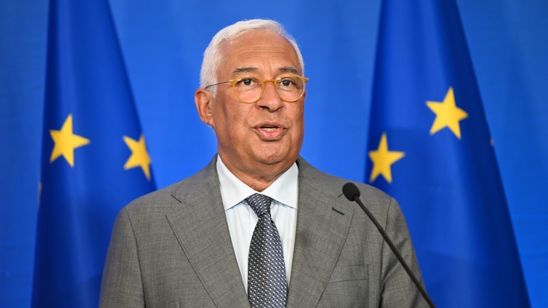 Im Großherzogtum Luxemburg übergibt Großherzog Henry den Thron an seinen Sohn Guillaume. Das sind die Gäste.