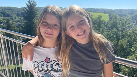 Maja und Marla sind Schülerinnen des Gymnasiums Birkenfeld