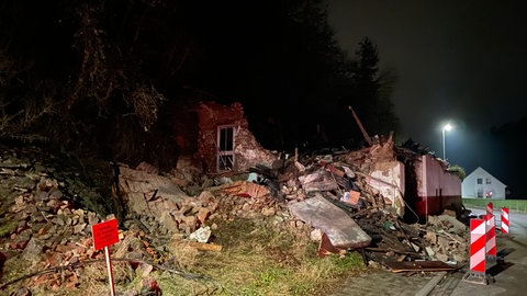 Das Haus des Ehepaars Blödorn in Kronweiler im Hunsrück ist völlig abgebrannt.