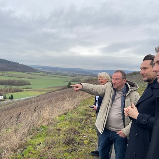 Vom Rosenberg in Osann-Monzel blickt man direkt auf das Gelände für das neue Gewerbegebiet. 