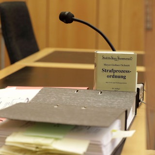 Landgericht Trier Verurteilt Mann wegen Angriffs auf Schwägerin zu 3 Jahren und 6 Monaten Gefängnis.