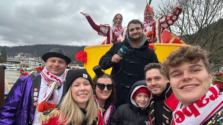 Prinzenwagen in Traben-Trarbach mit Prinz Philipp und Prinzessin Anna.