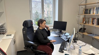 Telefonseelsorge in Trier  - Egal ob Krisen, Einsamkeit oder Ängste, die Mitarbeiter und Ehrenamtlichen haben für jeden Anrufer ein offenes Ohr. 