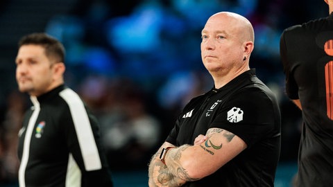 Dirk Passiwan, ehemaliger Rollstuhlbasketball-Nationaltrainer ist genervt von den ungelösten Problem rund um den Hallenboden in der Mausheckerweghalle in Trier.