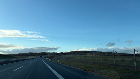 Hier irgendwo an der A1 könnte es stehen: Das neue Schild, das auf die Stadt Gerolstein hinweist.