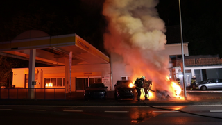 In Idar-Oberstein haben in der Hauptstraße am Mittwochabend sechs Autos gebrannt.