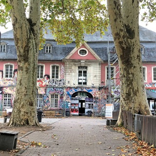 Das Exhaus in Trier steht seit sechs Jahren leer. Eine Genossenschaft will es sanieren und wiederbeleben.
