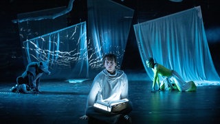 Die Inszenierung der "Unendlichen Geschichte" am Staatstheater Stuttgart