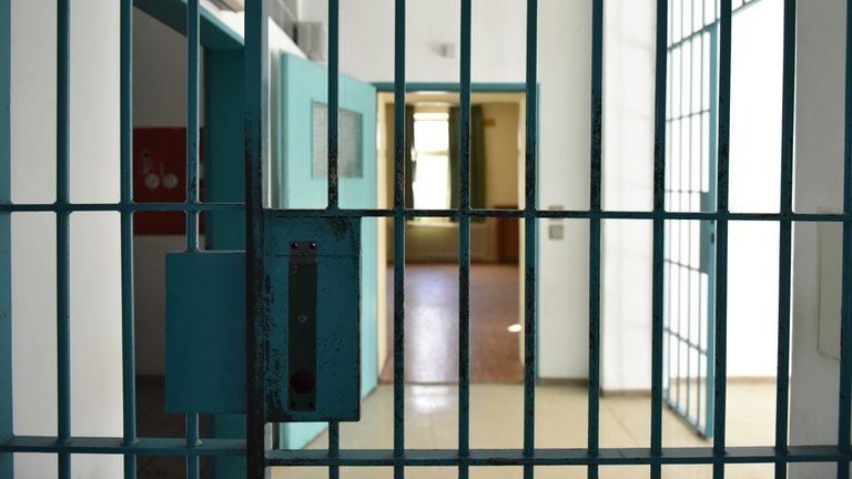 Ob Autounfall oder Mord: Wie umgehen mit schwerer Schuld?