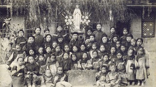 Chinesische Kinder in einer Missionarsschule