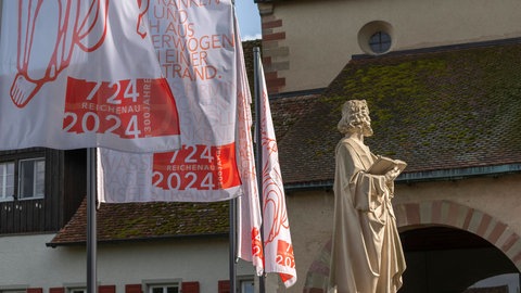 Klosterinsel Reichenau: Markus-Statue vom Münster St. Maria und Markus