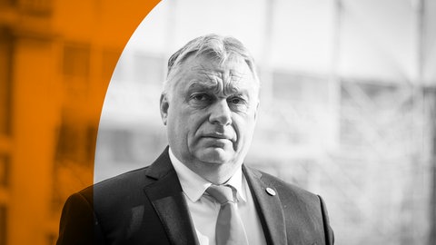11.03.2022, Frankreich, Versailles: Viktor Orbán, Ministerpräsident von Ungarn, kommt zum Treffen der Staats- und Regierungschefs der Europäischen Union EU bei einer informellen zweitägigen Tagung am Schloss von Versailles an. Thema ist die aktuelle Entwicklung nach dem russischen Angriff auf die Ukraine.