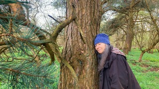 „Es geht darum, das Gedicht zu leben, das ich bin.“ Die Dichterin Josephine Dickinson.