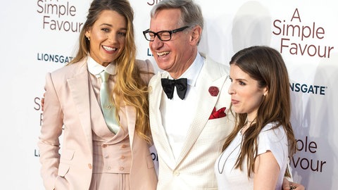 Blake Lively (v.l.n.r.), Regisseur Paul Feig und Anna Kendrick bei der "A Simple Favor"-Premiere, 2018.