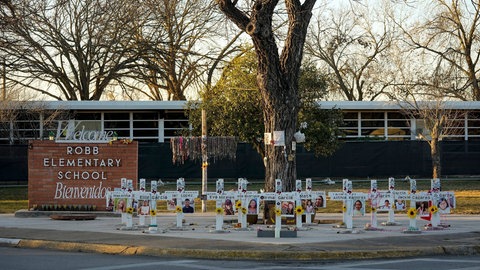 Erinnerung an die Opfer der Massenerschießung an der Robb Elementary School in Uvalde am 24. Mai 2022