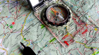 Wanderkarte mit Kompass