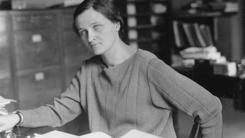Cecilia Helena Payne Gaposchkin (1900-1979), Astrophysikerin am Harvard College Observatory, war bekannt für ihre Forschung zu Sternspektren