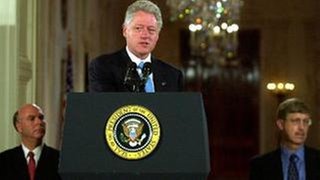 US-Präsident Bill Clinton während einer Pressekonferenz anlässlich des "Human Genome Project"