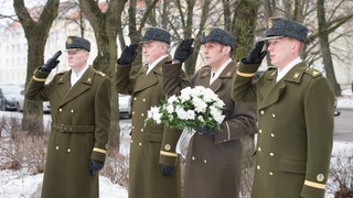 Friedensvertrag zwischen Estland und Sowjetrussland
