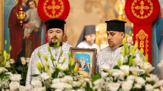 Ukrainischer Ostergottesdienst am 5. Mai 2024 im orthodoxen Kiewer Höhlenkloster St. Theodosius. Aufgrund der Kalendergeschichte können sich die Ostertermine der Ost- und der Westkirche um mehrere Tage unterscheiden.