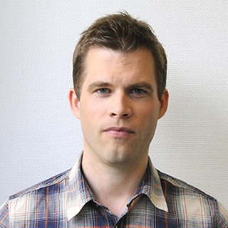 Bas Kast