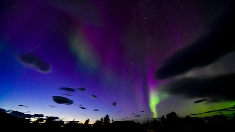Polarlichter, tags: Blue Ghost Mission Mond Mondlandesonde