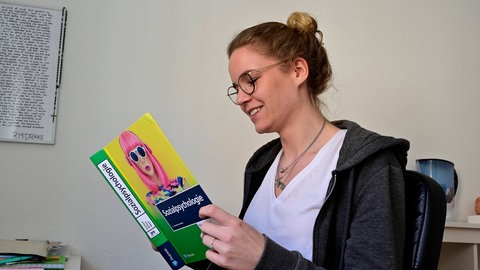Jede Uni regelt ihr Zulassungsverfahren für das Fach Psychologie anders. Da müssen sich Interessierte am besten vorab informieren.