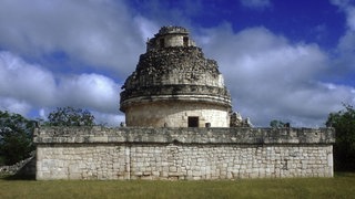 Chichén-Itzá, Observatorium, erbaut Ende 9. Jh.  Anfang 10. Jh.