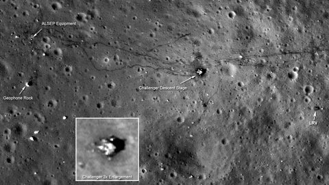 Da Foto, am 6. September 2011 von der NASA veröffentlicht, zeigt den Landeplatz von Apollo 17. Der Lunar Reconnaissance Orbiter (LRO) der NASA hat die schärfsten Bilder aufgenommen, die je aus dem Weltraum von den Landeplätzen von Apollo 12, 14 und 17 aufgenommen wurden, teilte die US-Raumfahrtbehörde mit. LRO war am 18. Juni 2009 zusammen mit dem Lunar Crater Observation and Sensing Satellite (LCROSS) zum Mond gestartet..