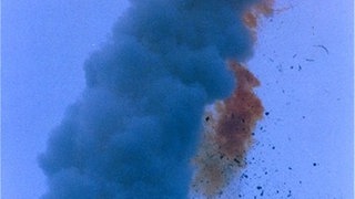 Die Ariane 5 Trägerrakete explodierte 1996 bei ihrem Jungfernflug. Grund war ein Fehler im Computersystem.