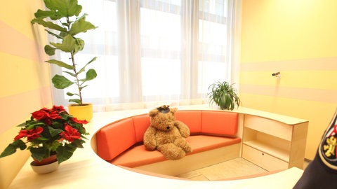 Kindgerechtes Video-Anhörungszimmer in den Räumen der Polizei, Kriminaldirektion Mainz (2011)